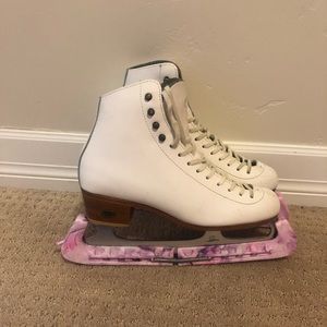 Riedell figure skates
